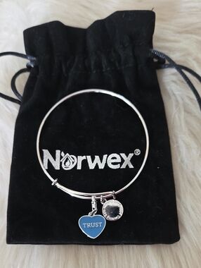 Norwex Silver-Tone Bangle Bracelet 'Trust' Charm
